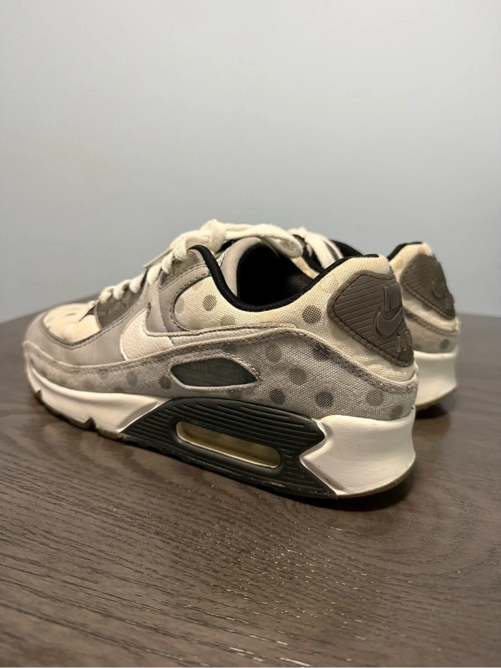 Nike Air Max 90 Polka Dot Men’s Size 9.5 White Gray Black CZ1929-100